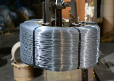 China Fosfato não aleado estirado a frio patenteado e seco do revestimento do fio de aço da mola tirados fornecedor