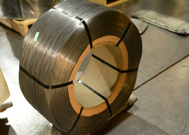 China Bobina estirada a frio patenteada do fio de aço Z2 da mola do carbono com bobina de papel fornecedor